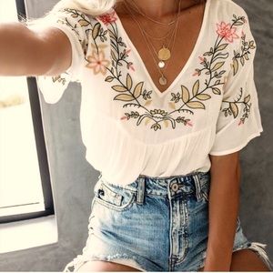 Vici Embroidered Floral Bohemian Top Size M